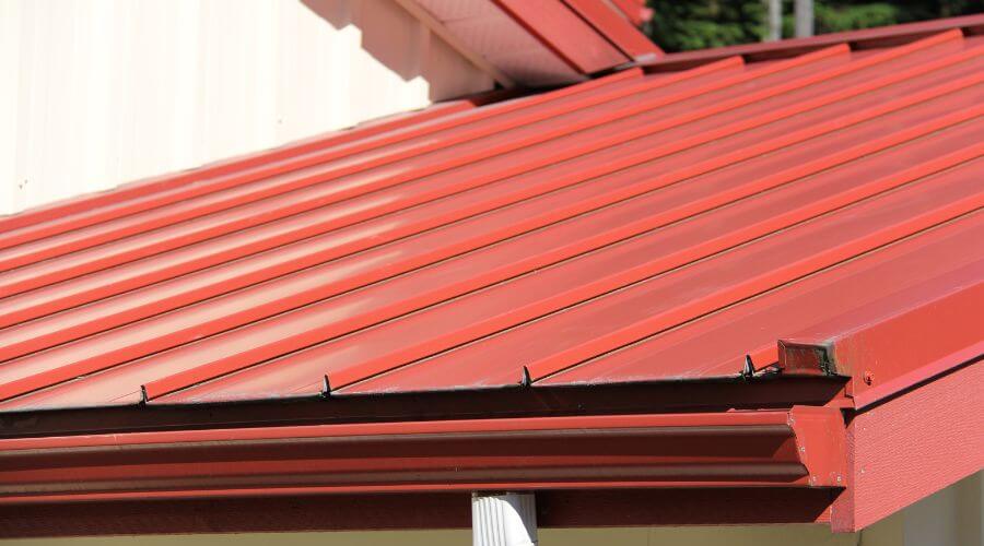 Roof Gutter Cleaning in Hanover, ME